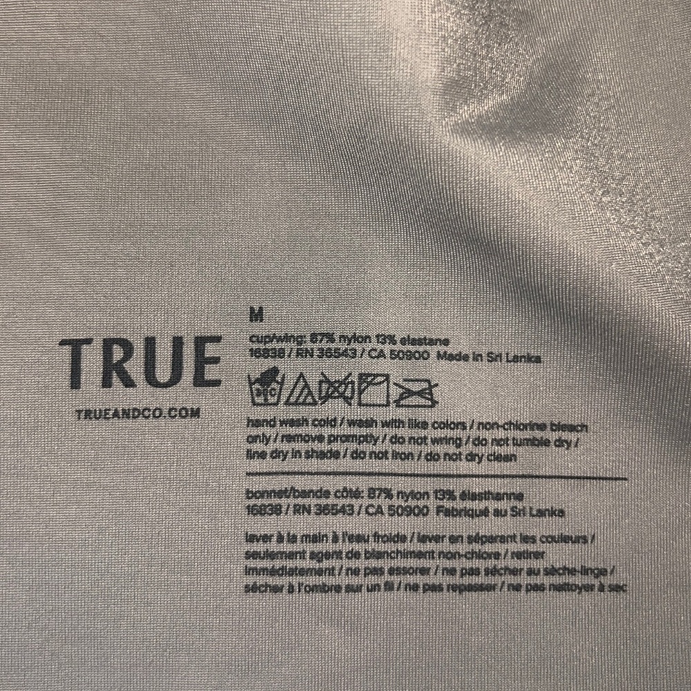 True & Co. True Adjustable Strap Scoop Neck Bra- Brand New With Tags - Picture 4 of 5